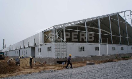 強(qiáng)暴雨侵襲下，篷房是否能經(jīng)受考驗(yàn)？