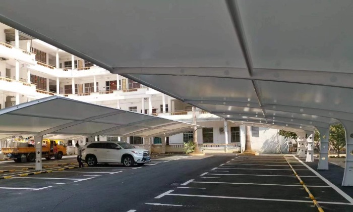 膜結(jié)構(gòu)停車棚